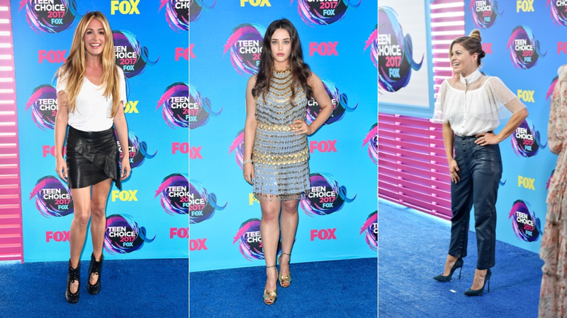 Illustration for article titled Nauseating Neons, Power Suits, and Frilly Florals Dominated the Teen Choice Awards